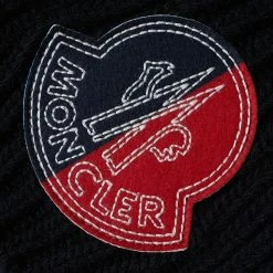 Moncler Genius Two Tone Patch Beanie -Outlet Scarves Store 18 10 2022 ml 3b000 18 m1115 999 2 1