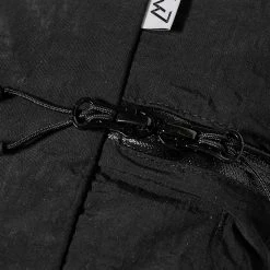 CMF Comfy Outdoor Garment Attachable Down Snood -Outlet Scarves Store 24 11 2022 JC CMF2202 AC01C BLK 3 1